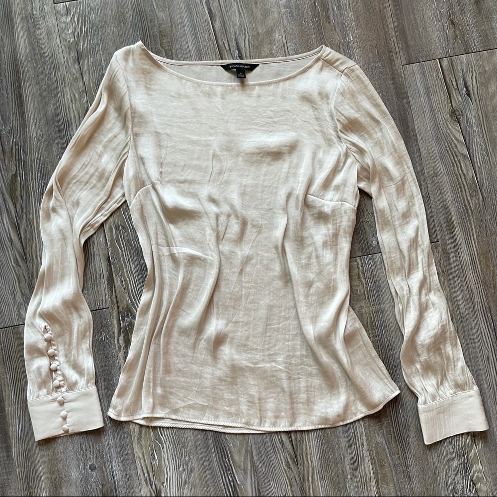 Banana Republic cream satin blouse